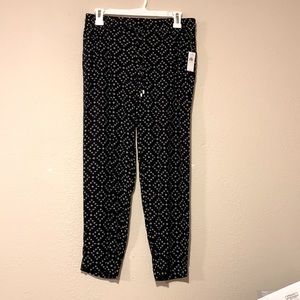 Small Black & White Patterned Old Navy Pants
